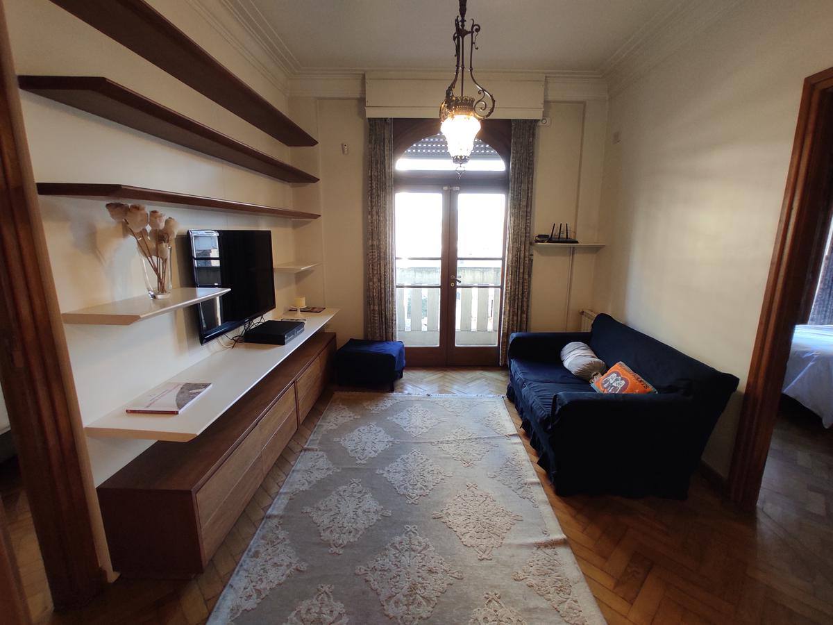 Recoleta: 4-комнатная квартира после ремонта в Recoleta